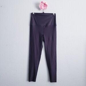 Goldsheep Classic Black Leggings